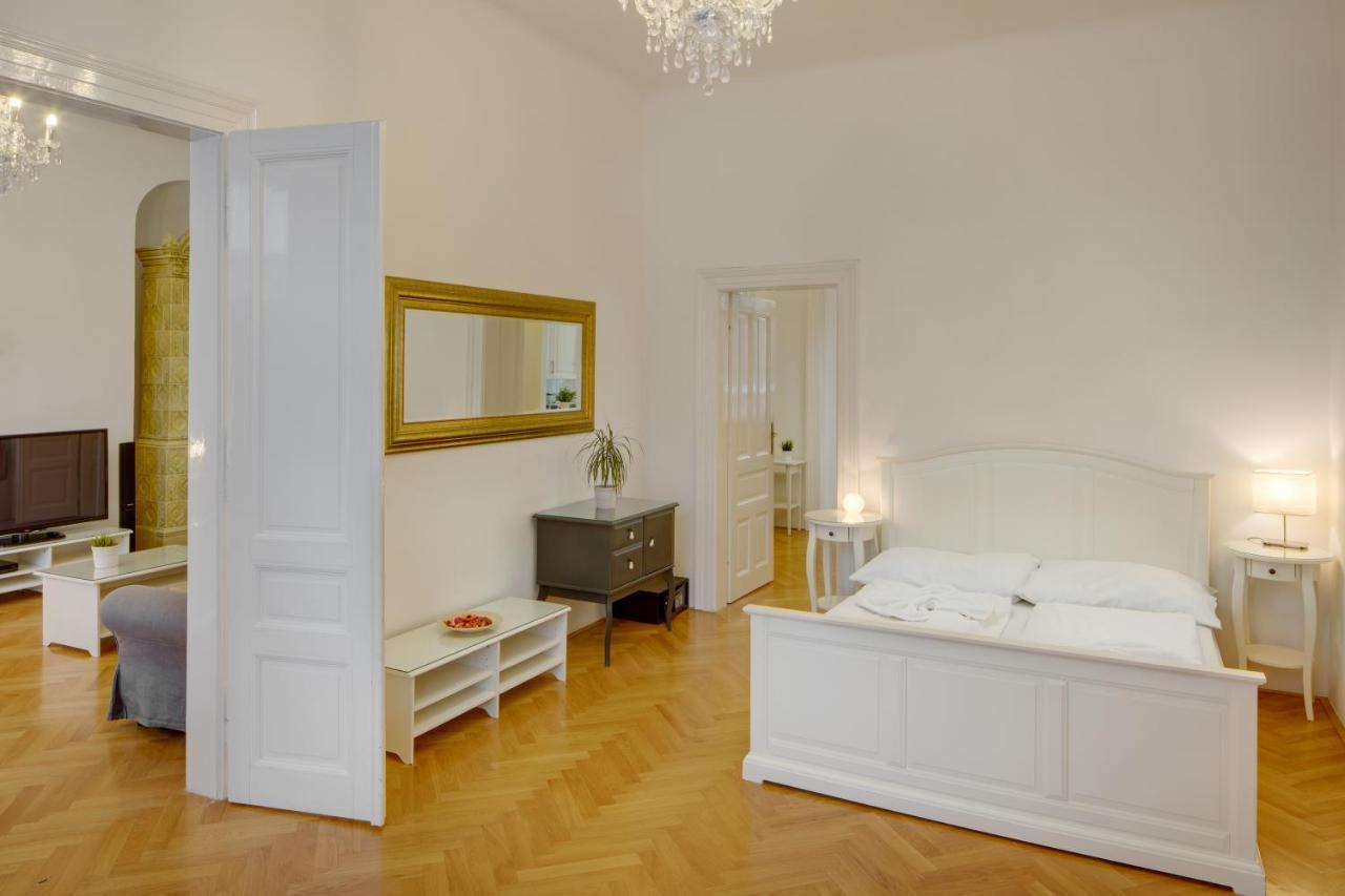 Karlova 24 - Old Town Apartment Prague Ngoại thất bức ảnh